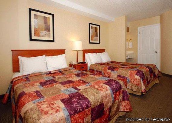Sleep Inn Near I-80 And I-94 Лансинг Стая снимка